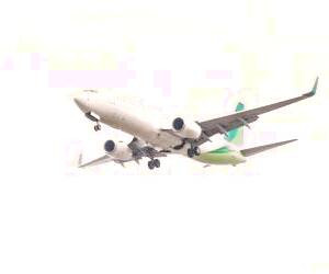 عوارض سفر هوایی بر بدن و راهکارهای پزشکی