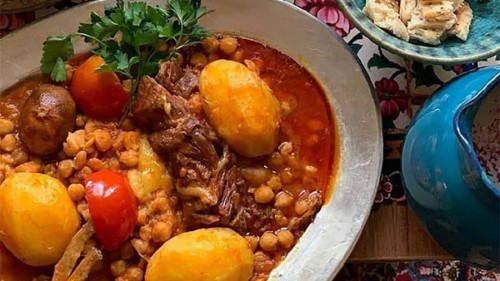 طرز تهیه آبگوشت اصیل ایرانی خوشمزه و سنتی به روش دیزی سرا