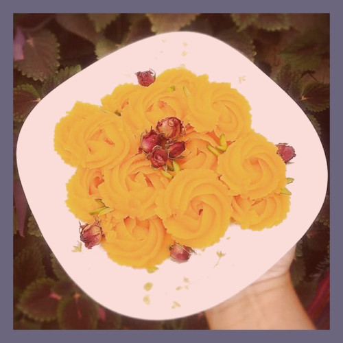 نکات و دستور پخت حلوای هویج خوشرنگ با آرد گندم و طعمی بی نظیر