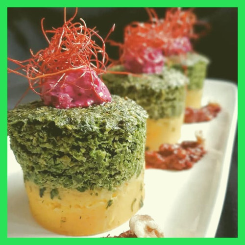 نکات و دستور پخت کوکو دو رنگ به روش مجلسی و با طعم بسیار عالی
