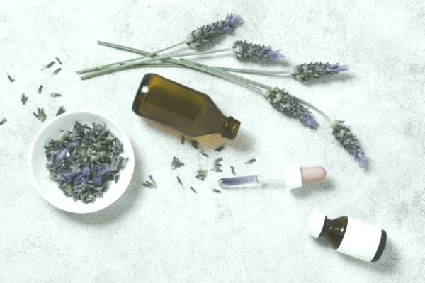 روغن اسطوخدوس