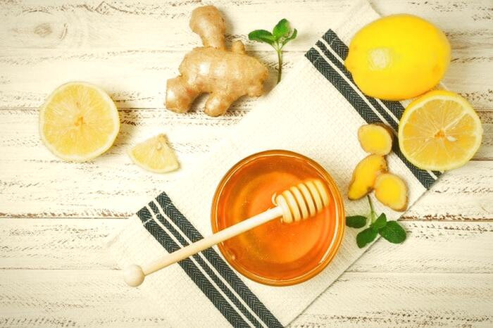 عسل برای درمان جوش غرور جوانی ماسک عسل و لیمو