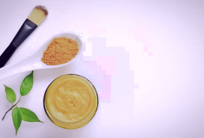 درمان ملاسما با برخی مواد خانگی تخم مرغ و زردچوبه