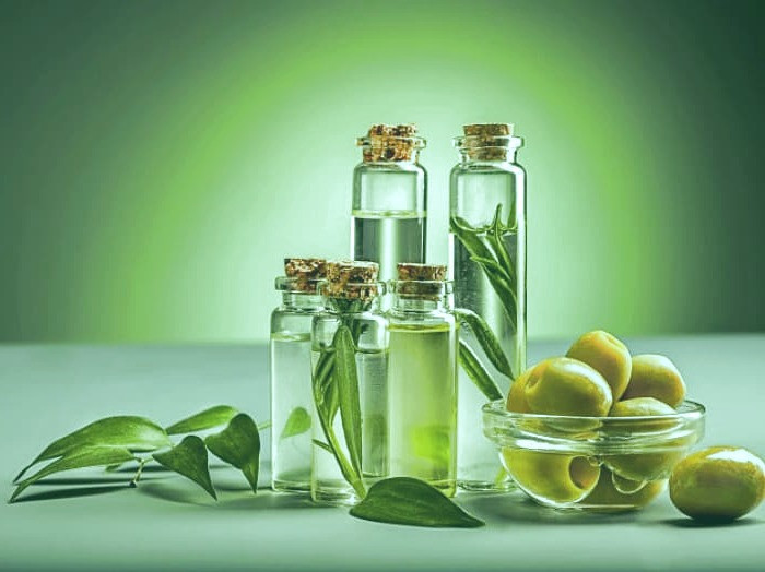 مراقبت از ناخن با روغن روغن زیتون