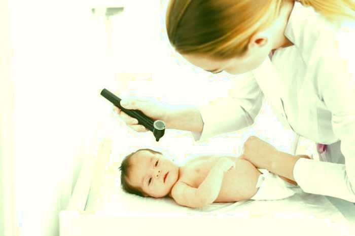 عفونت گوش کودکان گوش درد کودک