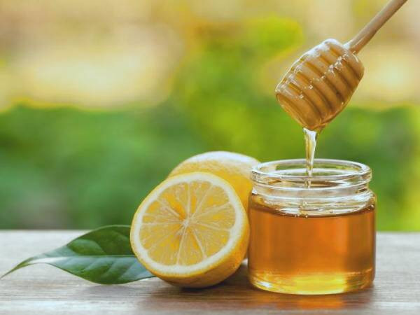 درمان خط اخم با لیمو وعسل درمان خط اخم با عسل