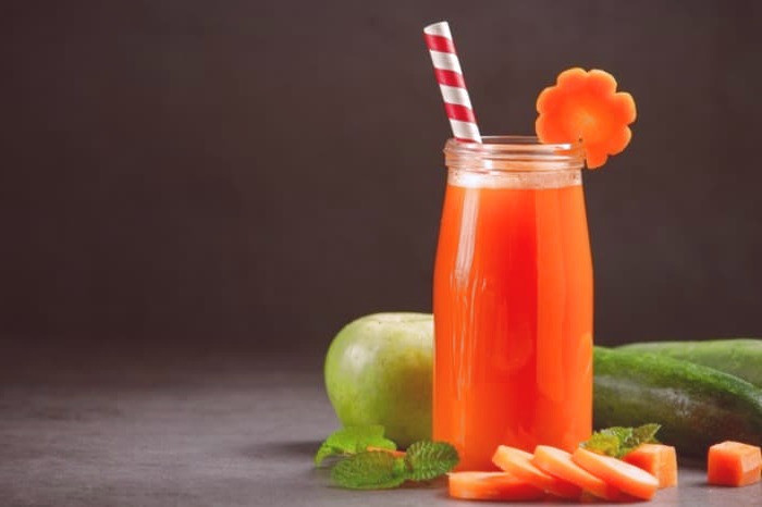 خواص بی نظیر آب هویج