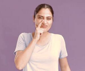 علت جوش‌های بینی و زمان خطرناک شدن آن‌ها