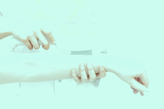 تعویق جلسات لیزر