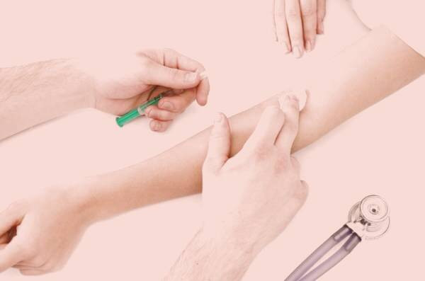 تزریق داروی کرونا