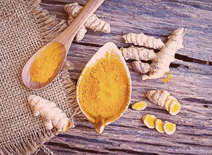 زردچوبه برای اگزما