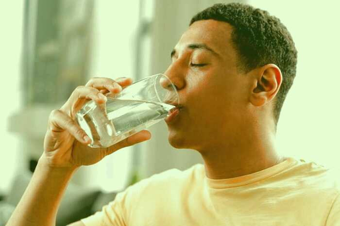 آب خوردن بین غذا