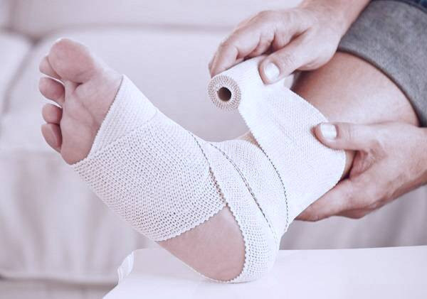 پیچ خوردگی مچ پا از علت های دیسک کمر پیچ خوردگی مچ پا
