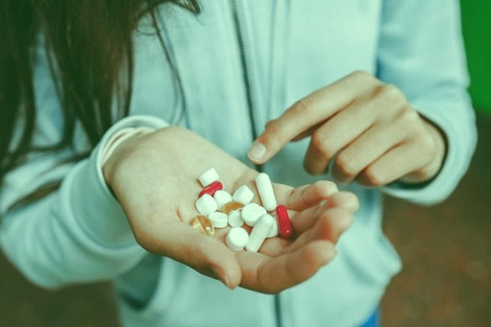 علت آب مروارید چشم عوامل آب مروارید چشم
