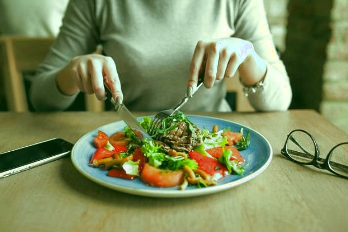 رژیم غذایی آب مروارید تغذیه آب مروارید