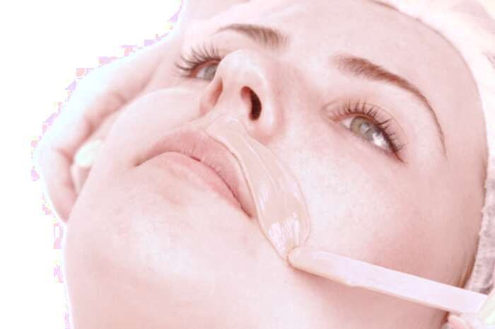 وکس موهای زائد پشت لب کندن موهای پشت لب