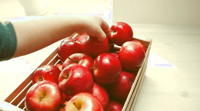 سیب برای پوست