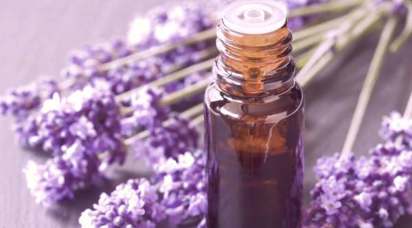 خاصیت ضد سرطانی گیاه بنفشه مزایای روغن بنفشه
