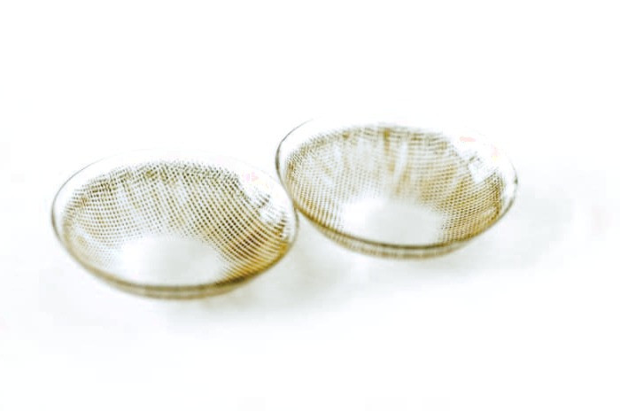 خطر لنز طبی