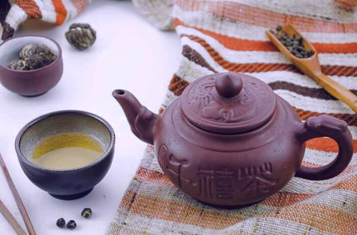 بهترین راه برای آب کردن چربی اضافی گردن چای سبز