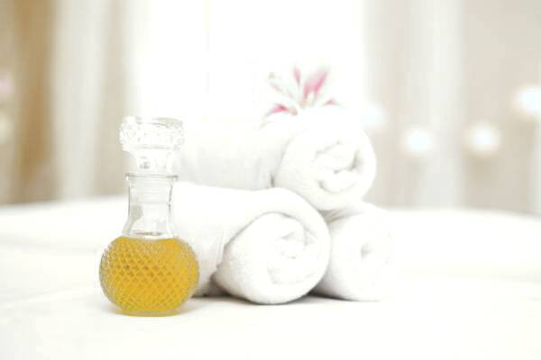 روغن درخت چای