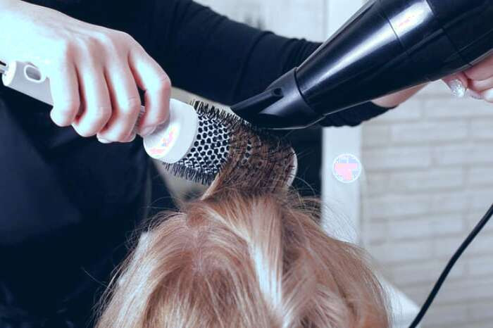 سشوار کشیدن مو