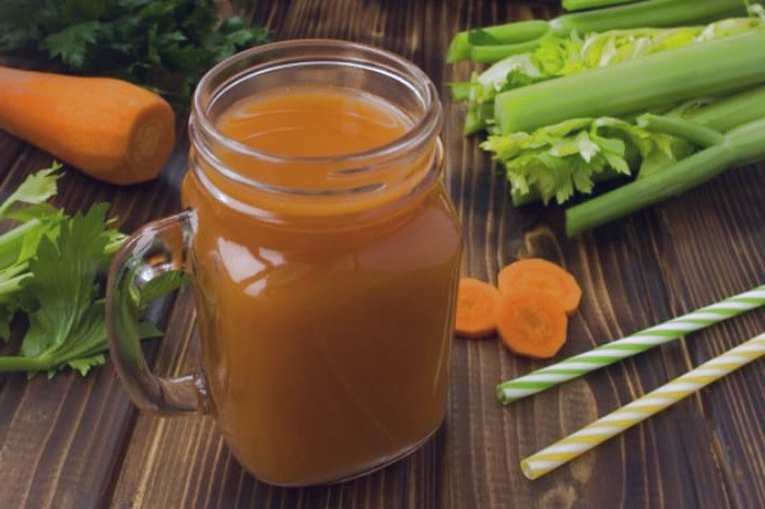 نوشیدنی کرفس و هویج 