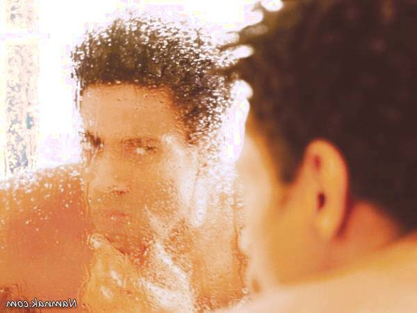 نشانه مبتلایان به خود زشت پنداری علت خودزشت پنداری