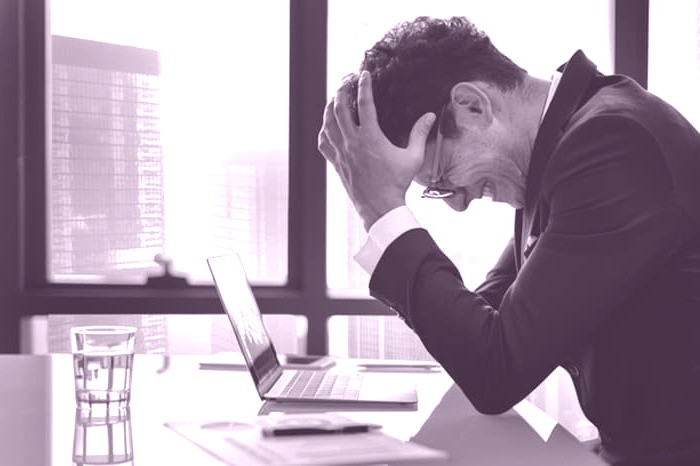 لرزش بدن در زمان استرس عوارض اضطراب