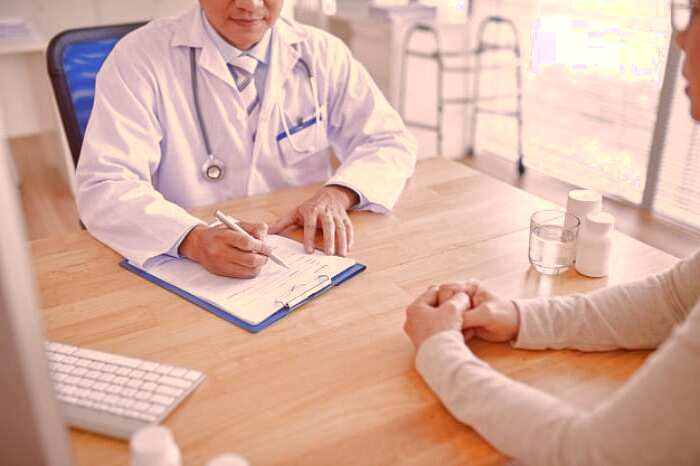 مراجعه به پزشک برای سرماخوردگی مراجعه به پزشک