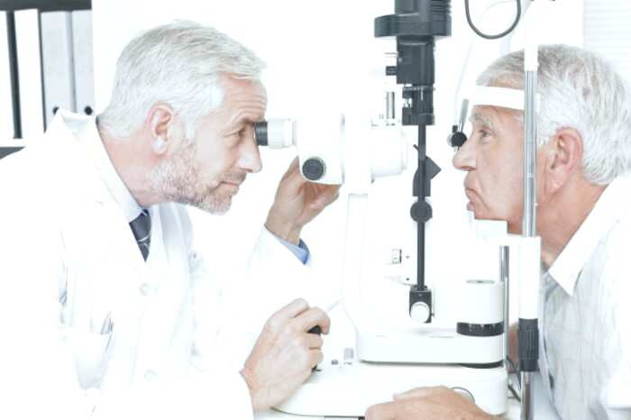 چشم پزشک