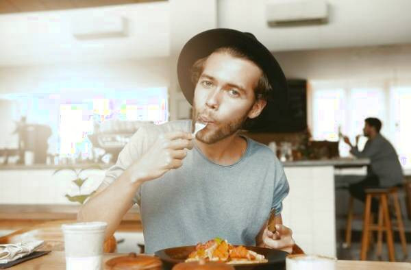 تغذیه صحیح و مداوم تغذیه برای امتحانات