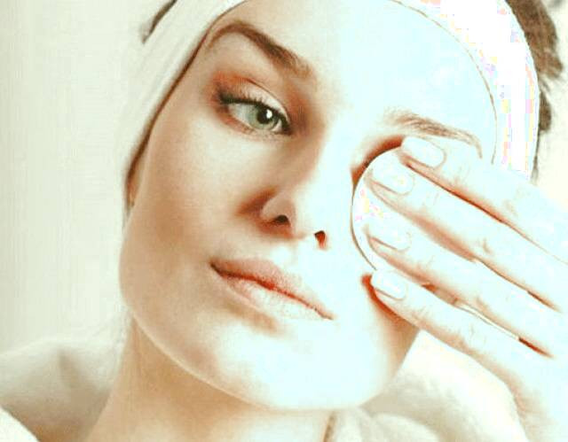 پاک کردن آرایش