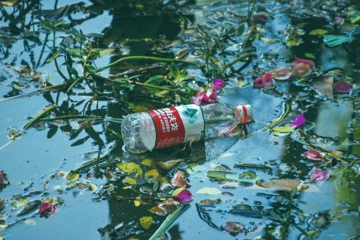 اعداد بطری پلاستیکی