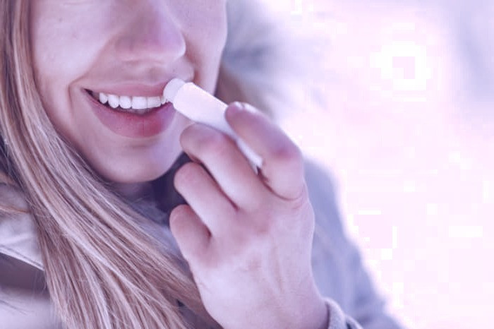 مراقبت از پوست لب