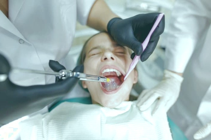 تشخیص بیماری از دهان