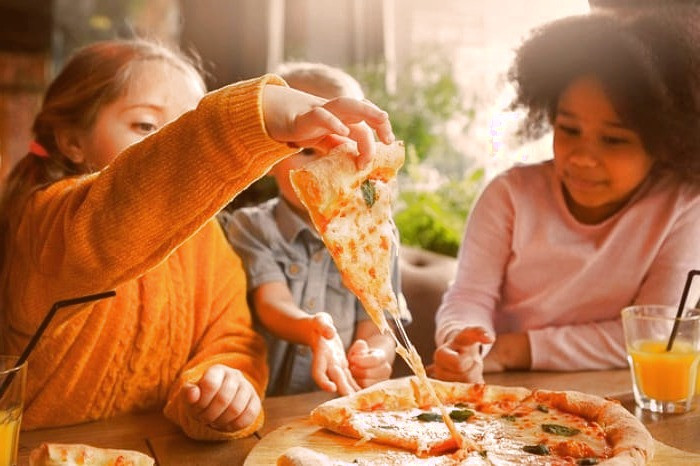 مضرات پیتزا