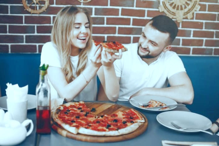 عوارض پیتزا