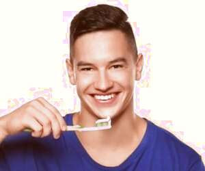 بهبود سلامت قلب با مسواک زدن مرتب