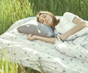 فواید شگفت انگیز خواب در فضای باز