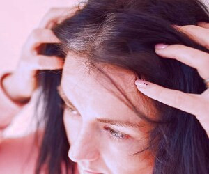 چگونه از سفید شدن مو جلوگیری کنیم؟