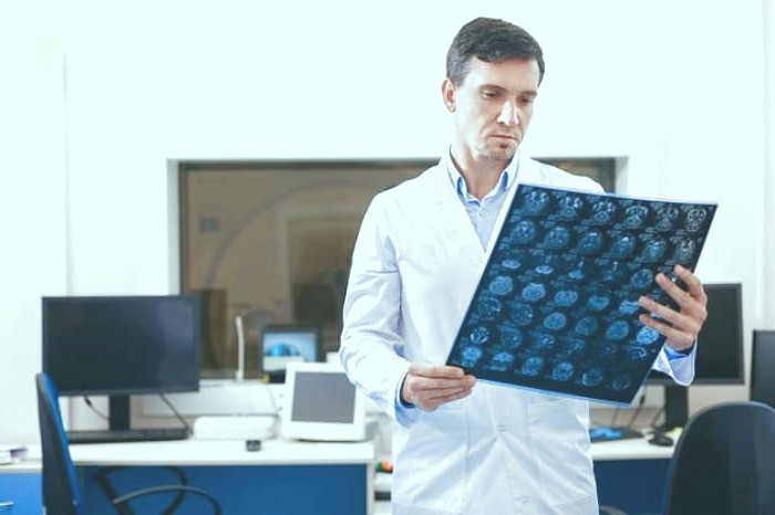 عوارض رادیولوژی