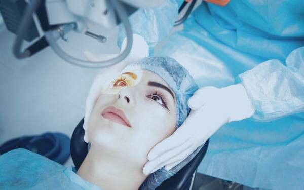 جراحی چشم ها