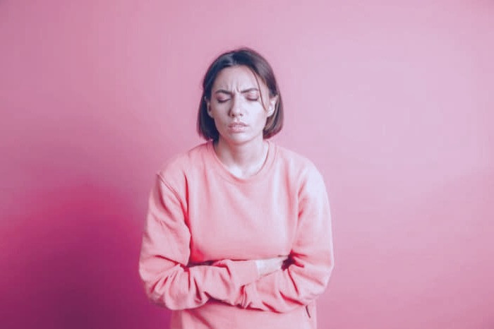 درد زیر دنده چپ در بارداری