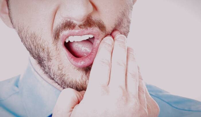 عوارض حفره خشک دندان