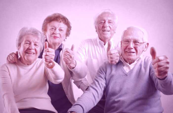 شاد کردن سالمندان