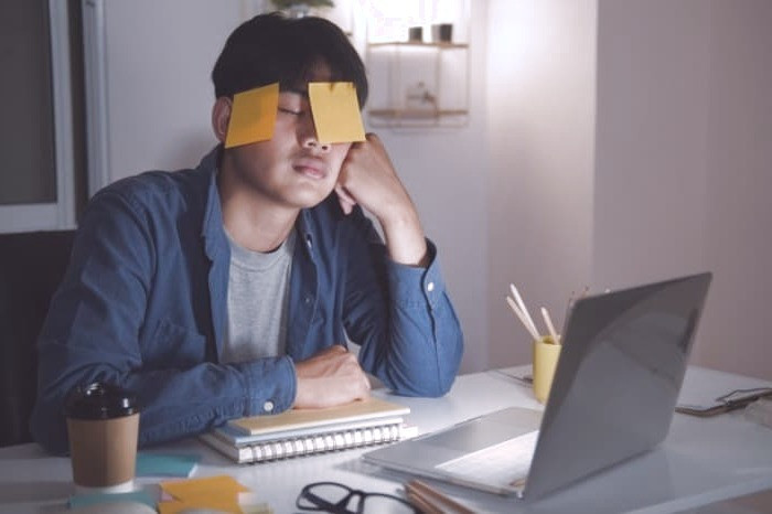 علت خستگی در بهار