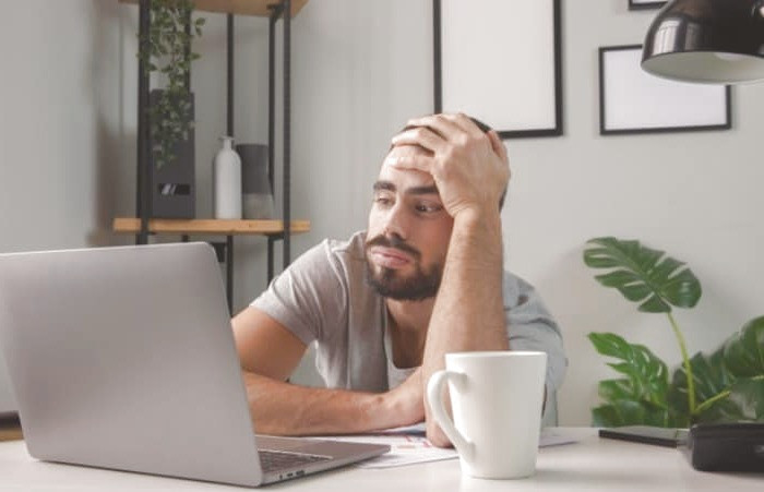 علت خستگی بهاری