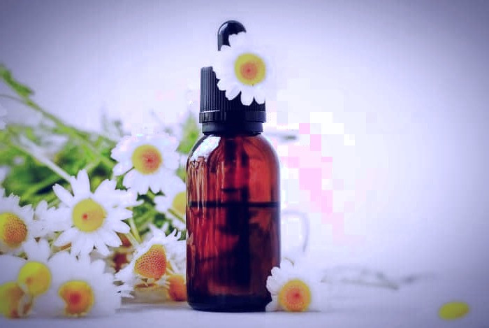 روغن بابونه برای آفتاب سوختگی