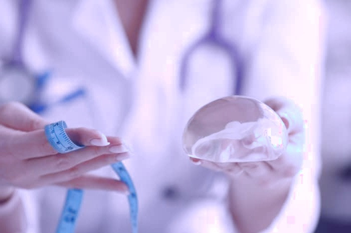 ایمپلنت سینه